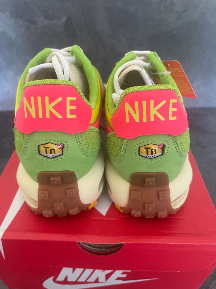 Nike Air Max Waffle Sp 2 | Electric Lime | UK9.5 image 6