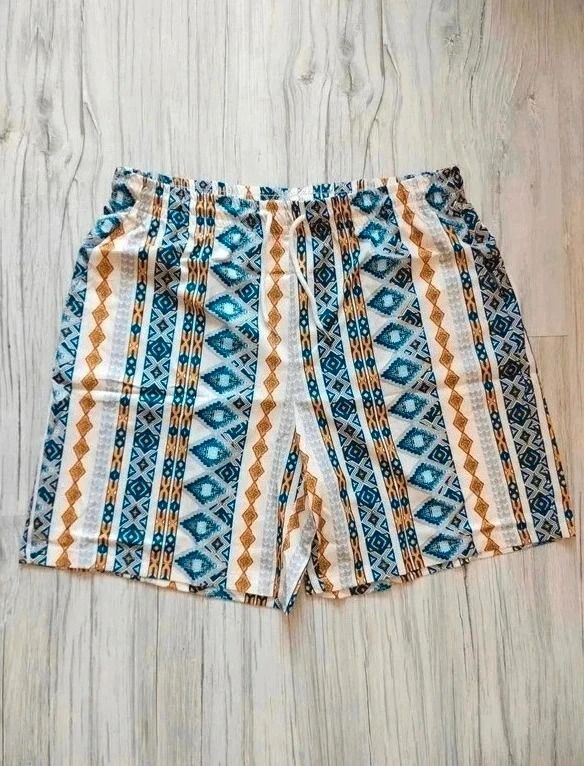 Other Patterned Shorts product image