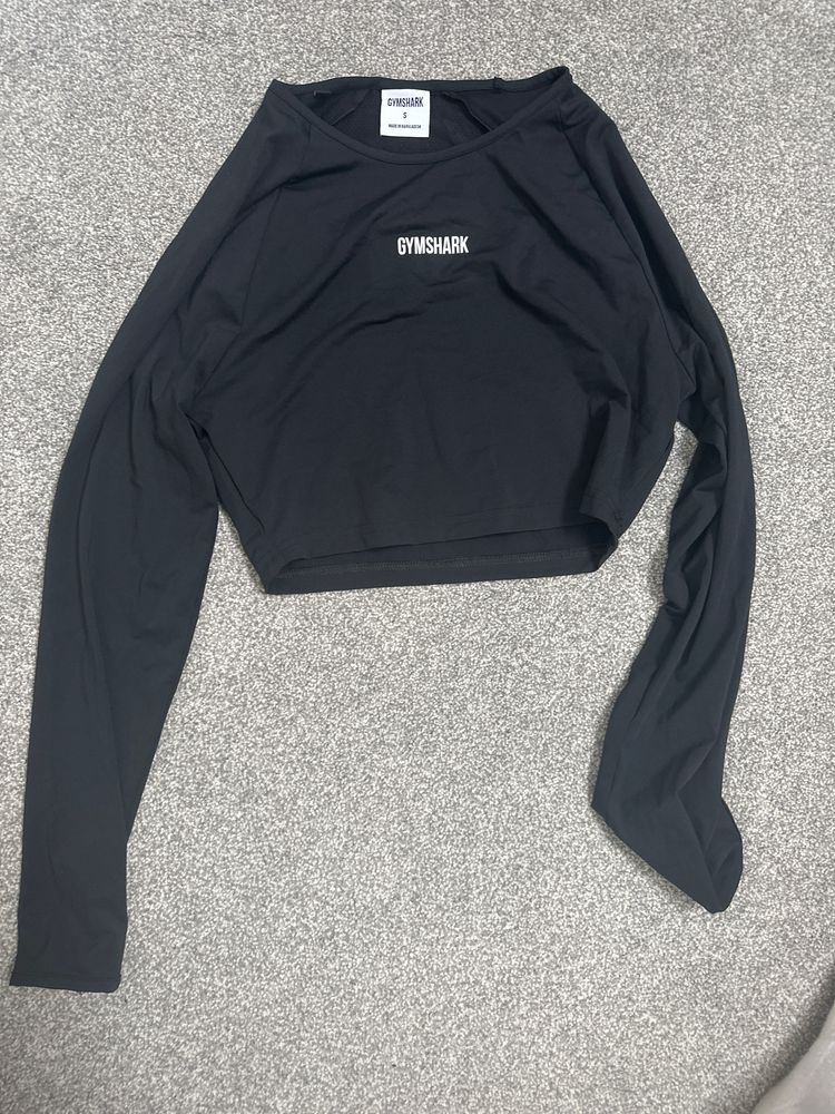 Gymshark Black Long Sleeve Crop Top