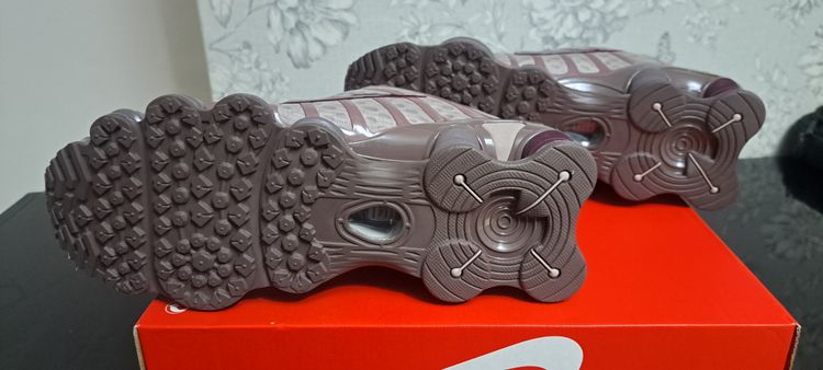 Nike Shox TL UK 9 EUR 44 Pumice Night Maroon Brand New Box No Lid image 5