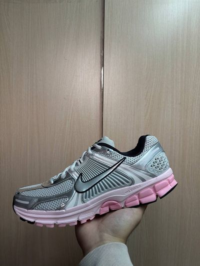 Nike Vomero 5 Photon Dust Pink Foam 44.5