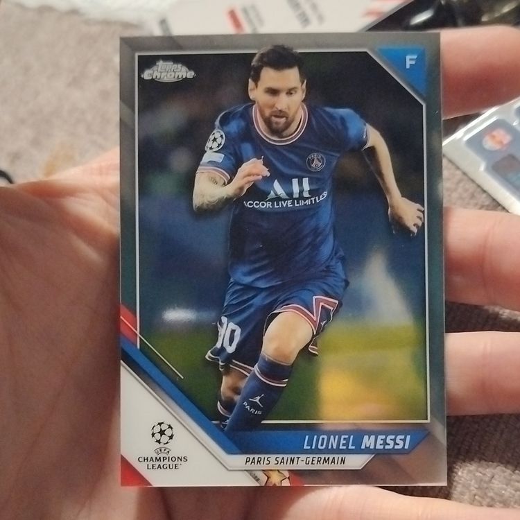 Topps Topps Chrome Lionel Messi Paris Saint-Germain Soccer Trading Card product image