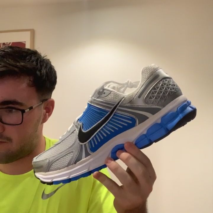 Nike Nike Vomero 5 UK99 BNIB product image