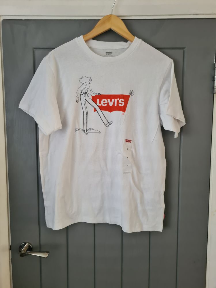Levi's levis tshirt  product image