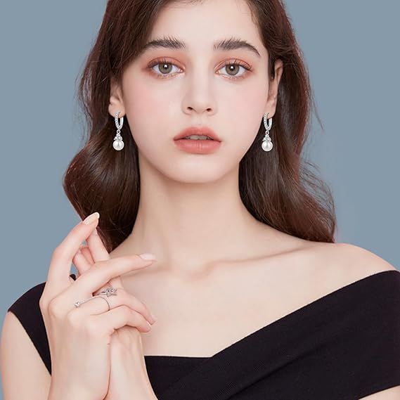 Silver Pearl Drop Earrings 2