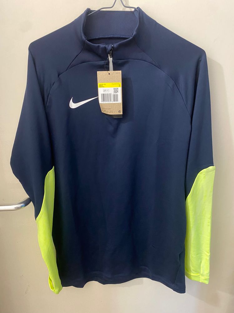 Nike Long Sleeve Sports Top
