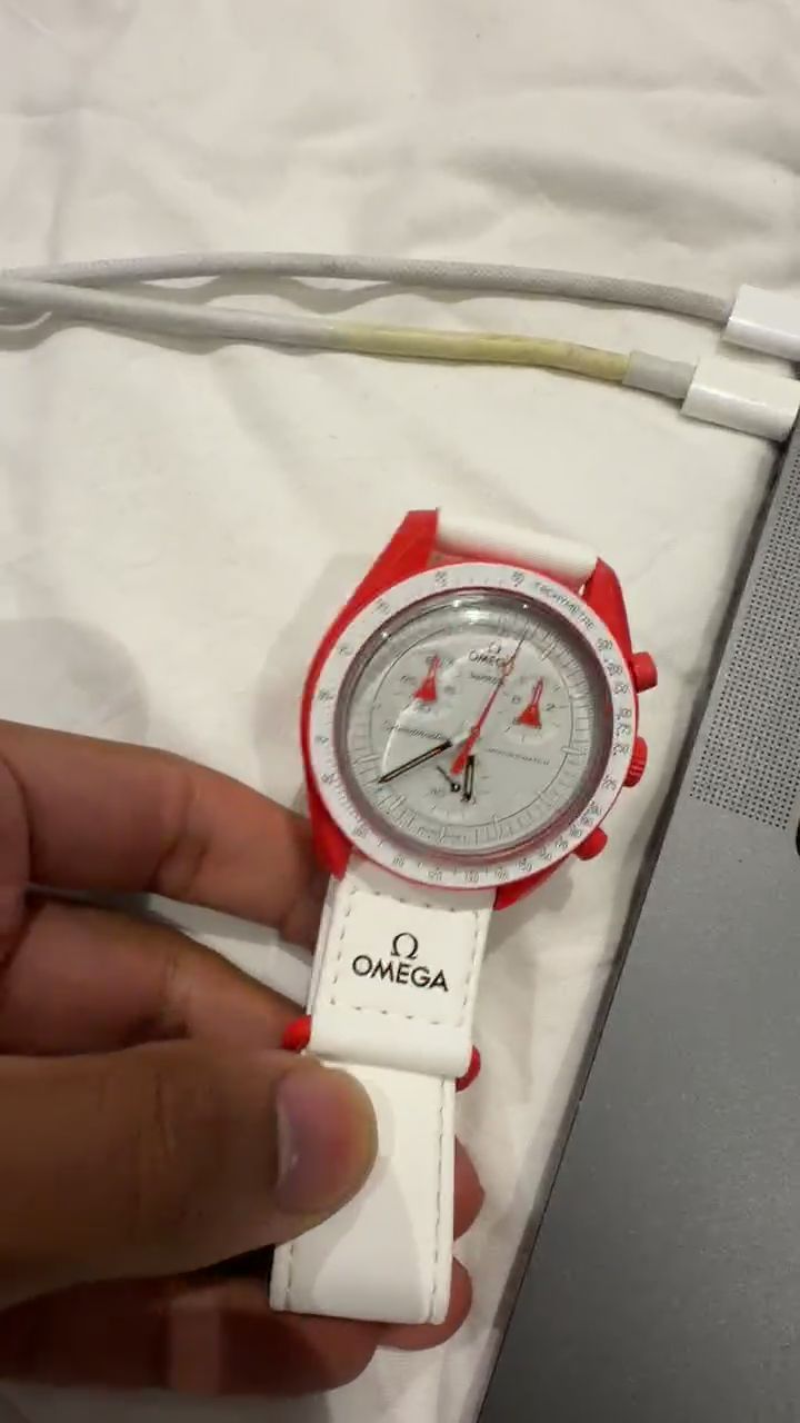 Omega MoonSwatch Mission to Mars imagen 1