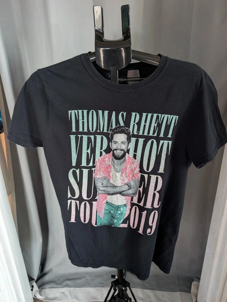 Thomas Rhett Very Hot Summer Tour Band T Shirt Medium Black image 1