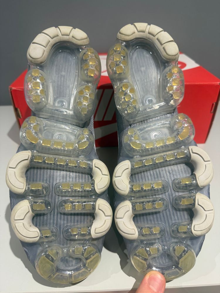 Nike Air VaporMax 2019 Obsidian UK 8 (No Box) image 4