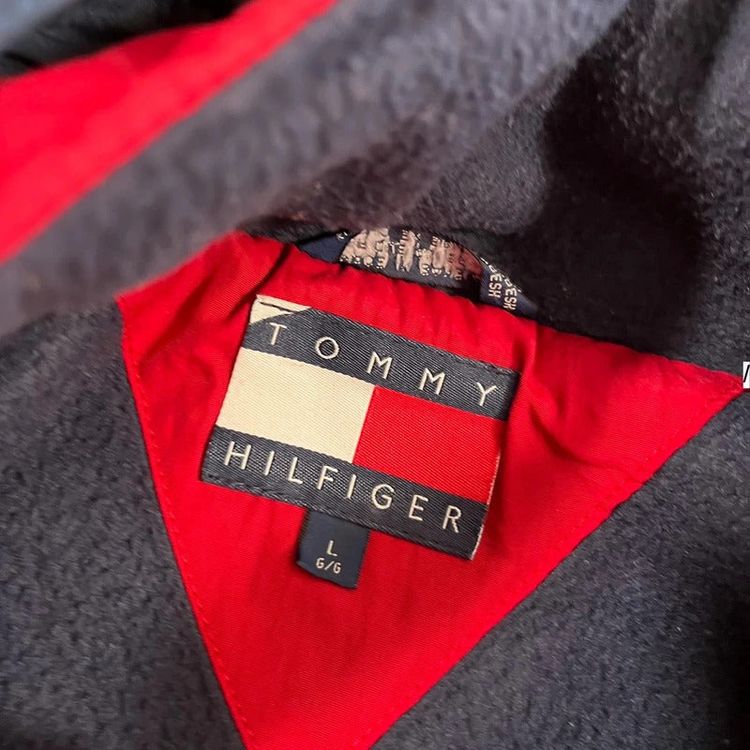 Vintage 90s Red Tommy Hilfiger Fleece Jacket - Large image 3
