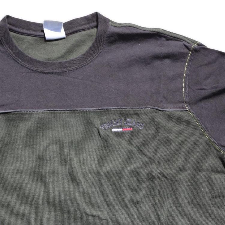 Vintage Tommy Hilfiger T-Shirt image 3