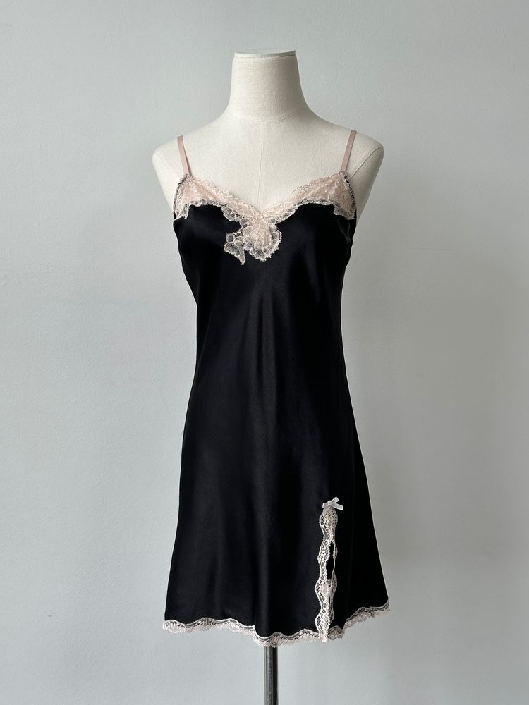 Immagine di Victoria's Secret 2000s Lace Satin Mini Dress - S 1