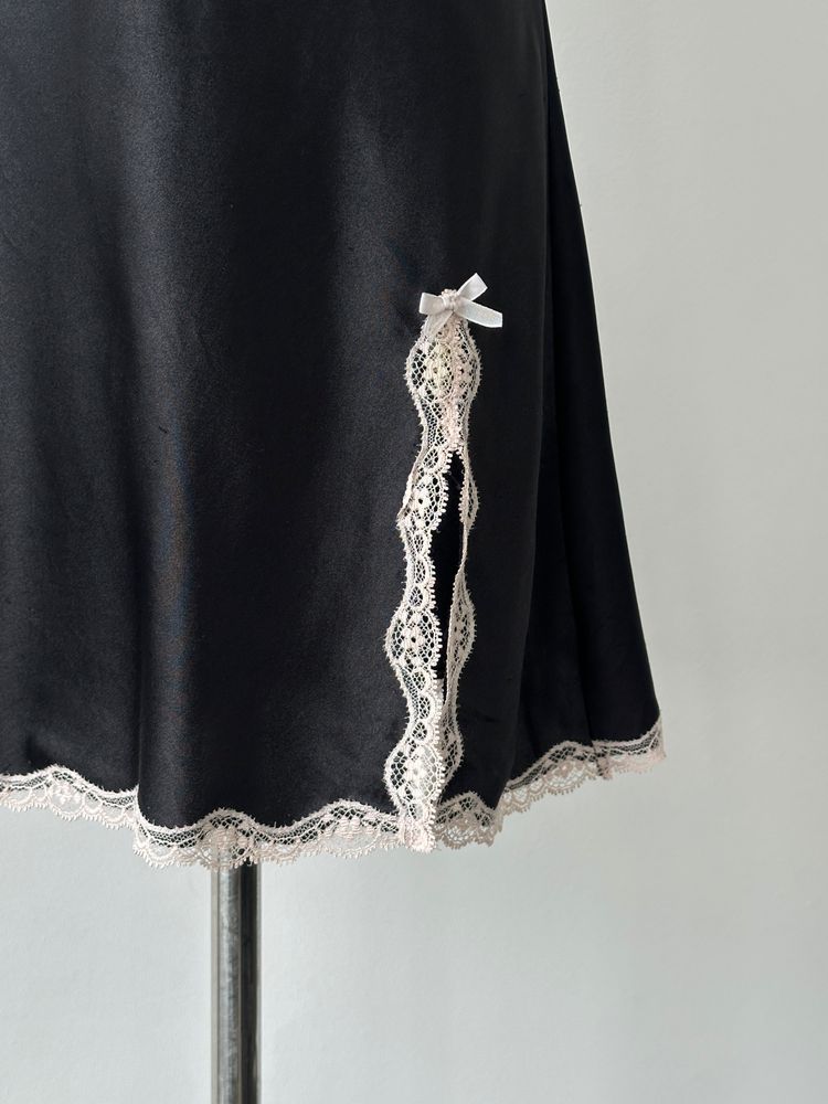 Immagine di Victoria's Secret 2000s Lace Satin Mini Dress - S 7