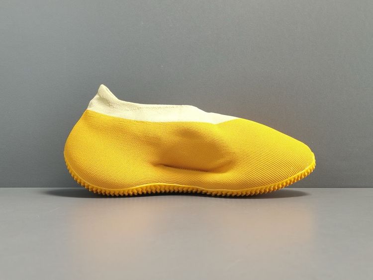 Adidas Yeezy Knit Rnr Shoes image 4