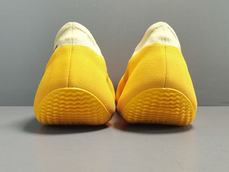 Adidas Yeezy Knit Rnr Shoes image 2
