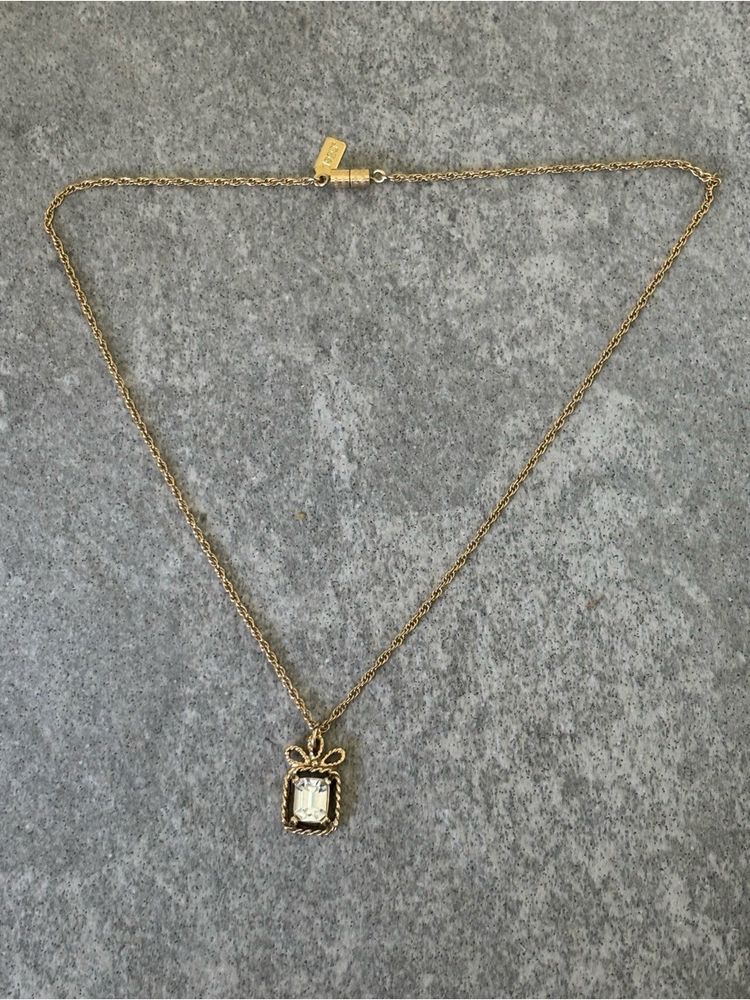 Gold Chain Necklace With Pendant imagen 4