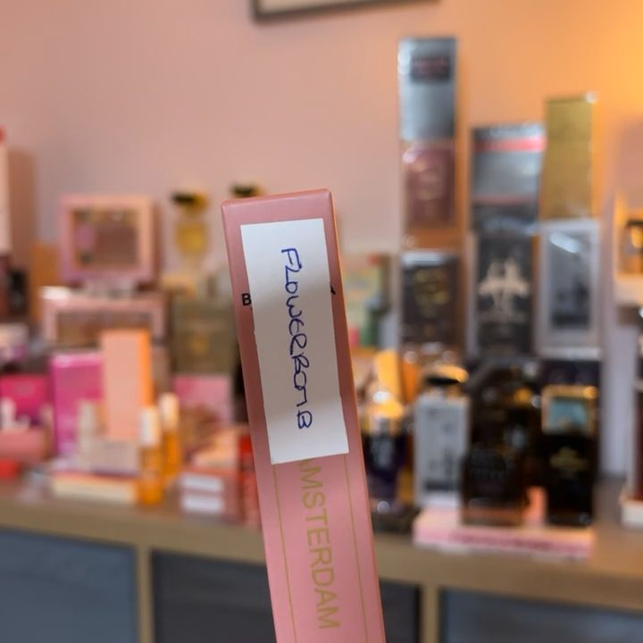 Flowerbomb - Fragrance imagen 1
