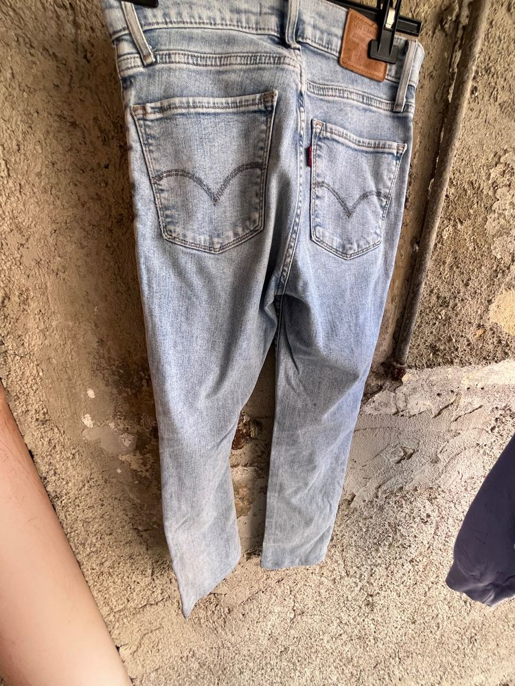 Levi'S 724 High Rise Straight Jeans 4