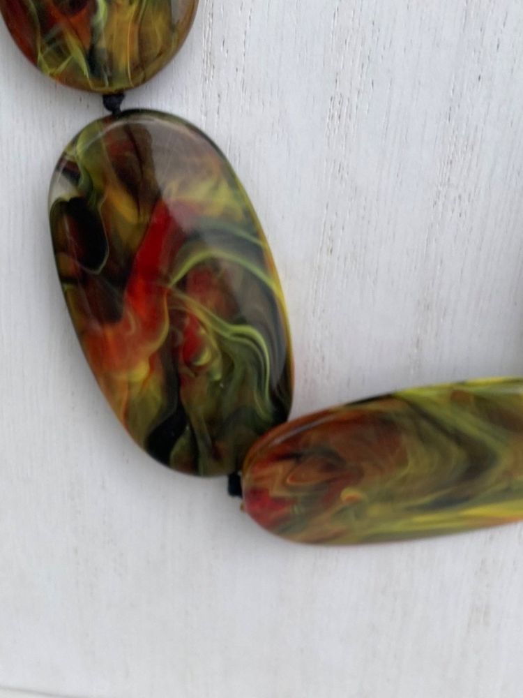 Multicolor Resin Bead Necklace obraz 3