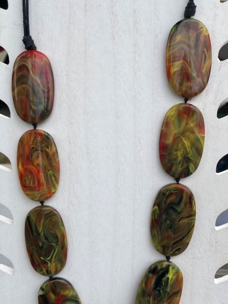 Multicolor Resin Bead Necklace obraz 5