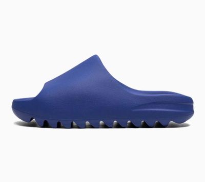 Yeezy slide azul celeste