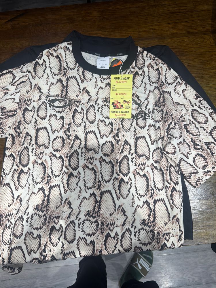 Immagine di Puma Snakeskin Patterned Shirt 1