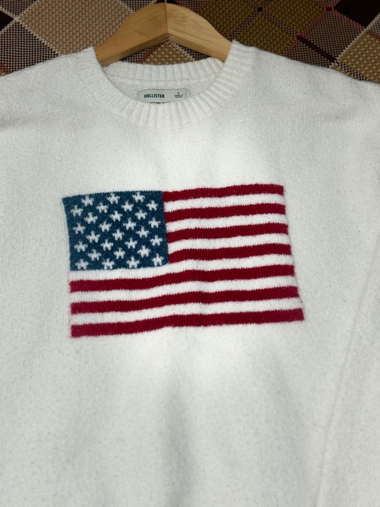 Hollister Co. Hollister White Sweater With American Flag Design product image