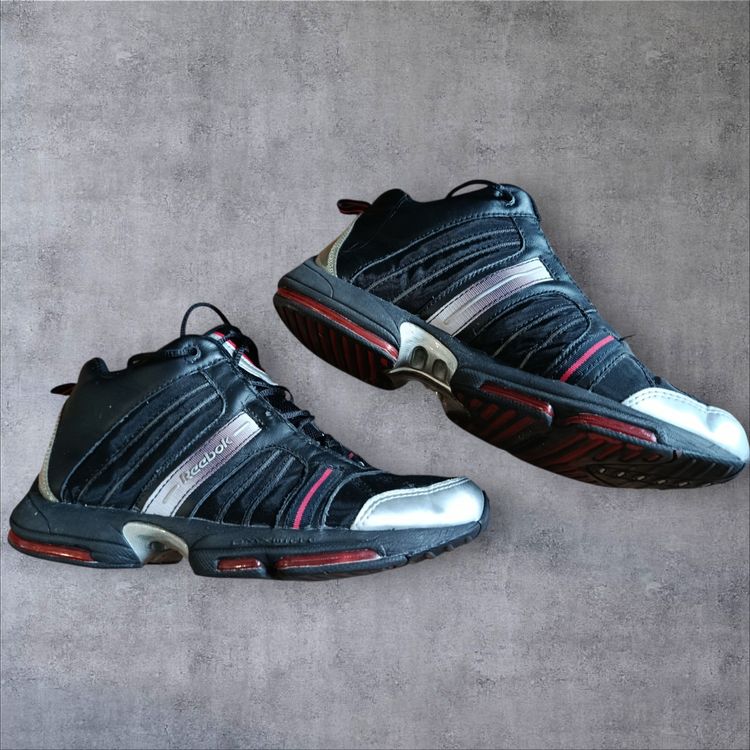 Reebok Black And Silver Athletic Shoes 37