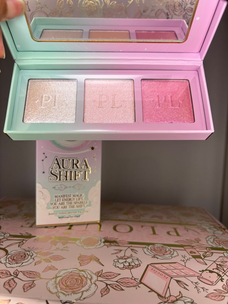 Plouise Aura Shift Baked Highlight Palette 2