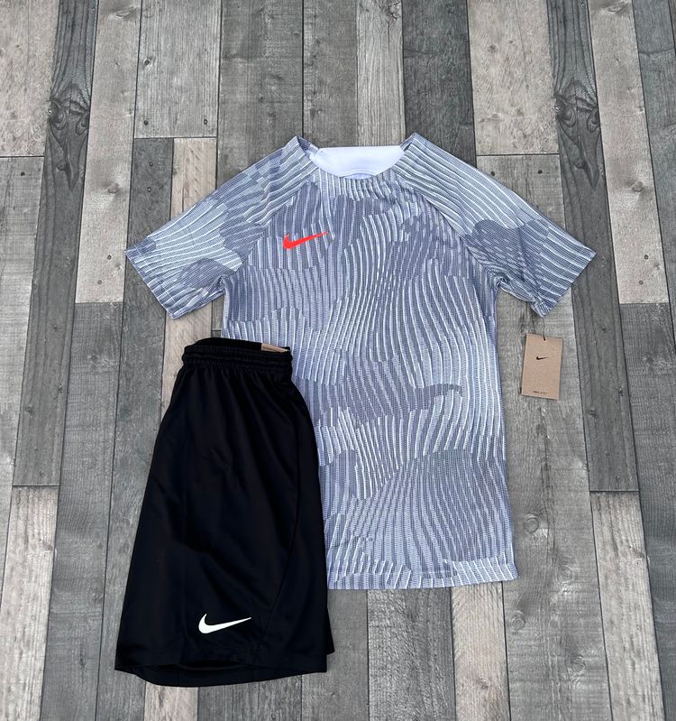 Nike Dri-Fit Academy All Over Print T-shirt & Short Set - Size Small  2