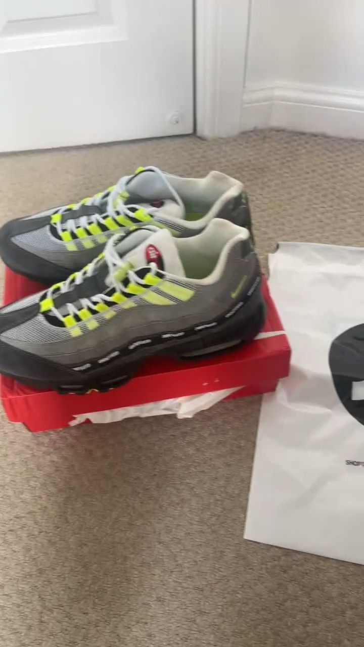 Nike Undefeated product image