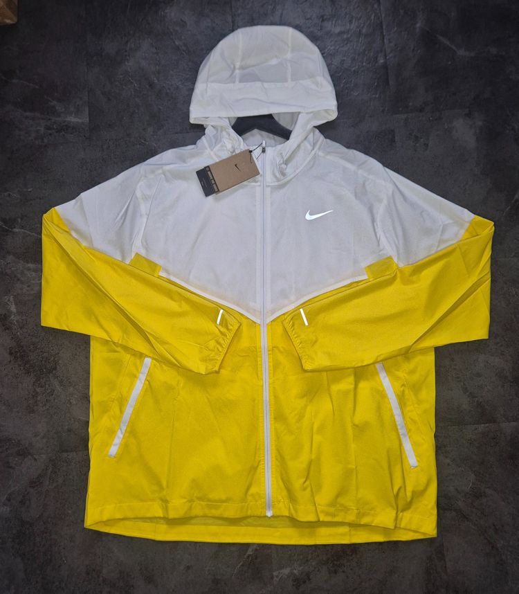 Nike Uv Repel Windrunner 