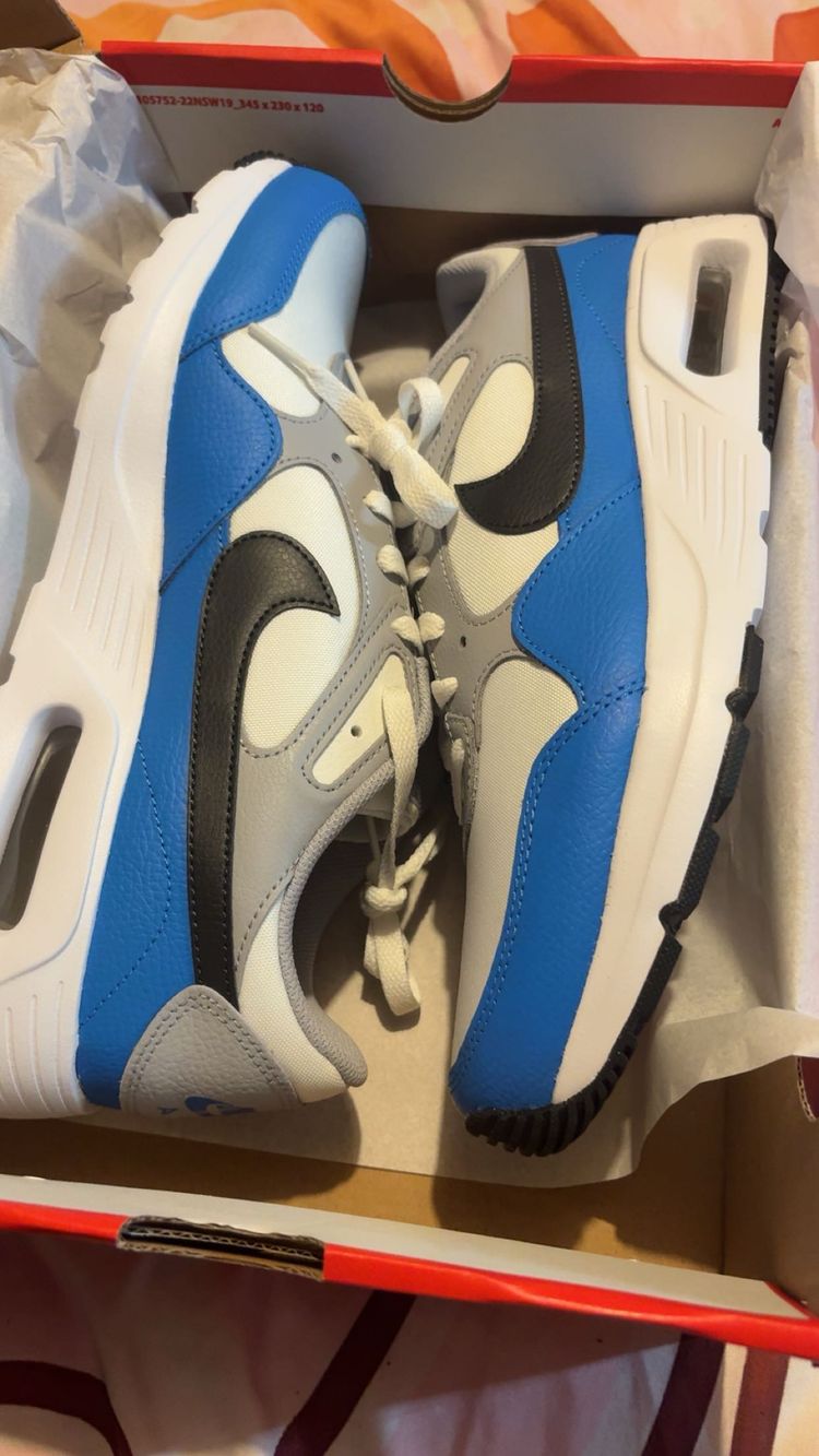 Nike Sneakers