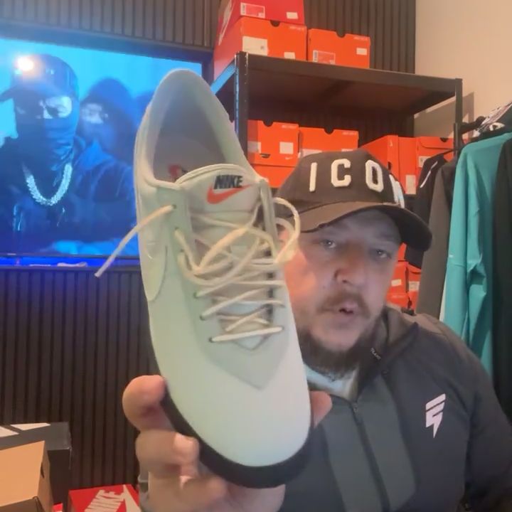 47 47 Nike Astro Grabbers uk7.5,8.5 product image