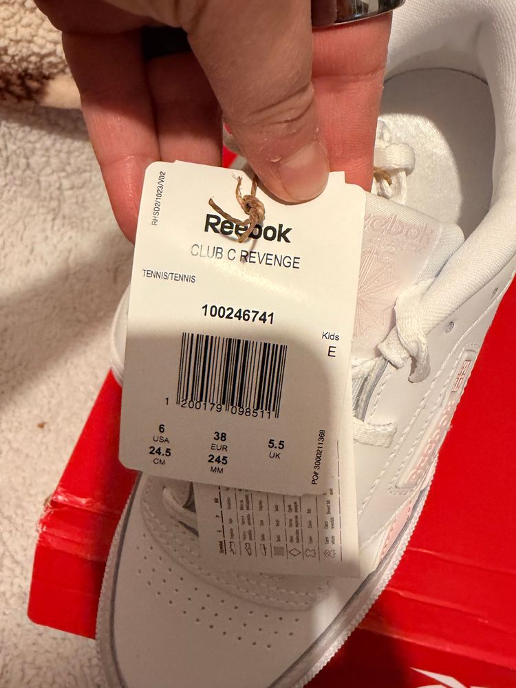 Reebok Club C Revenge Kids Tennis Shoes imagen 4