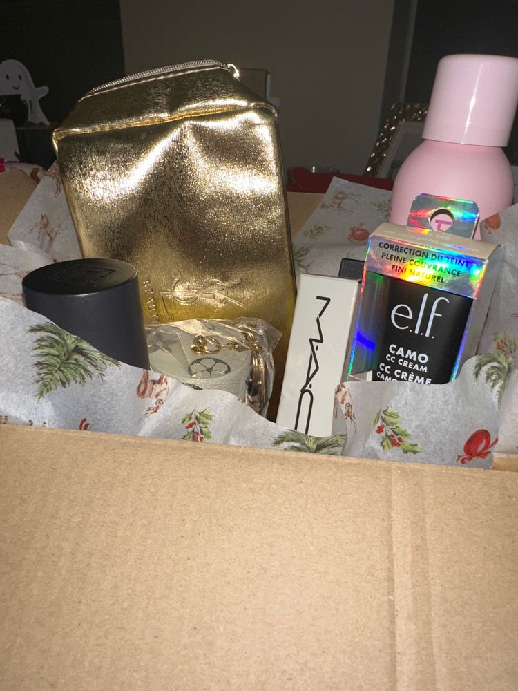 Large Christmas box  obraz 1