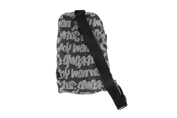 Supreme Fat Tip Jacquard Denim Sling Bag Black image 3