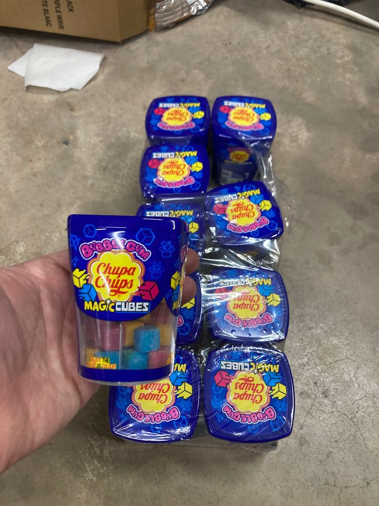 10x tubsChupa Chups Magic Cubes Candy