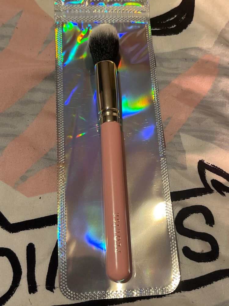 Plouise make up brush #F61