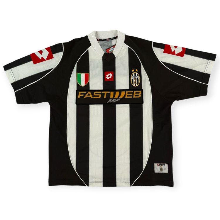 Juventus 2002 Home Shirt (L)
