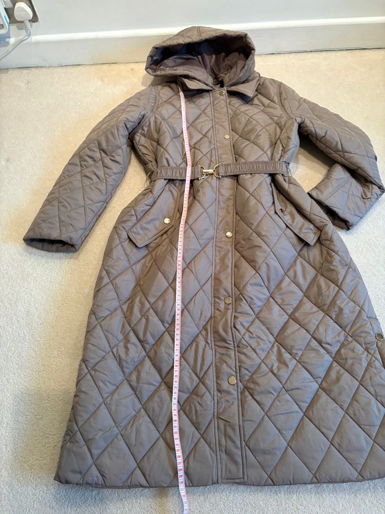 Quilted Long Coat With Hood And Belt image 3