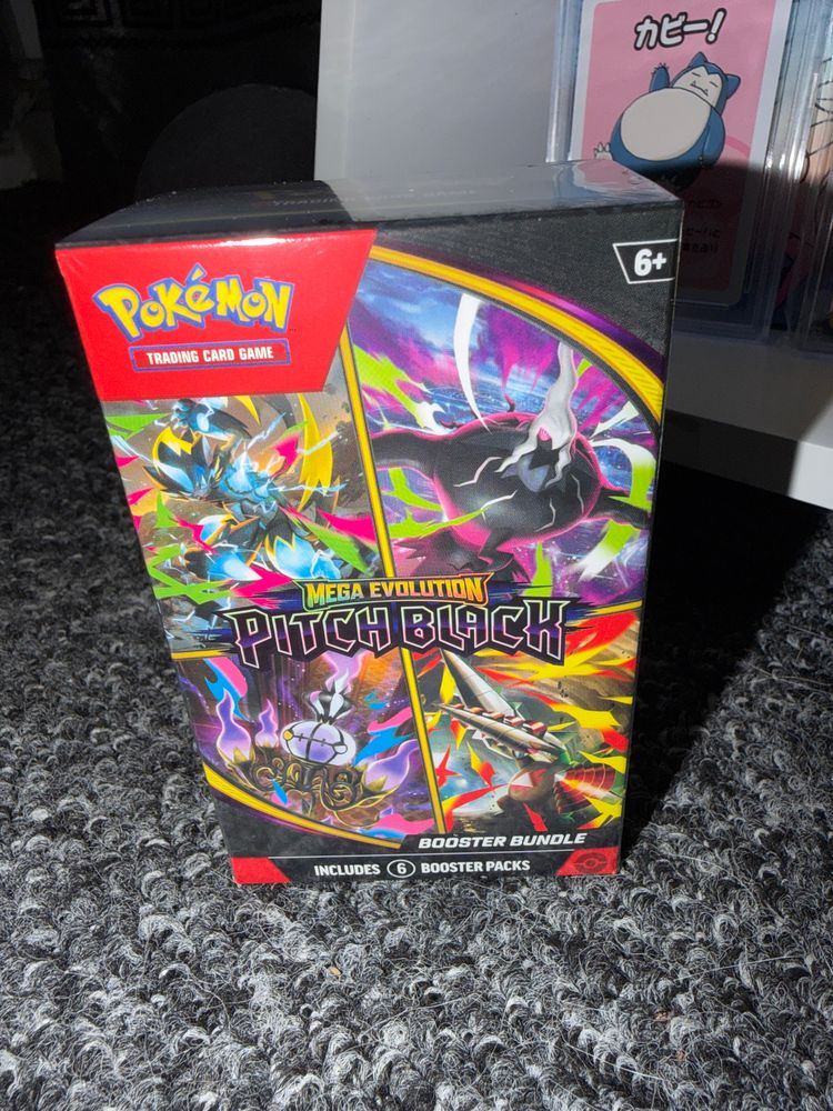 Pokémon Trading Card Game Mega Evolution Pitch Black Booster Bundle