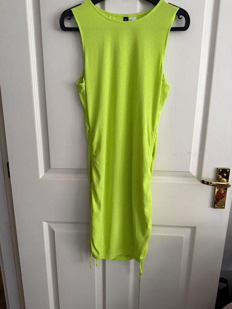 H&M Divided Sleeveless Neon Green Dress product image