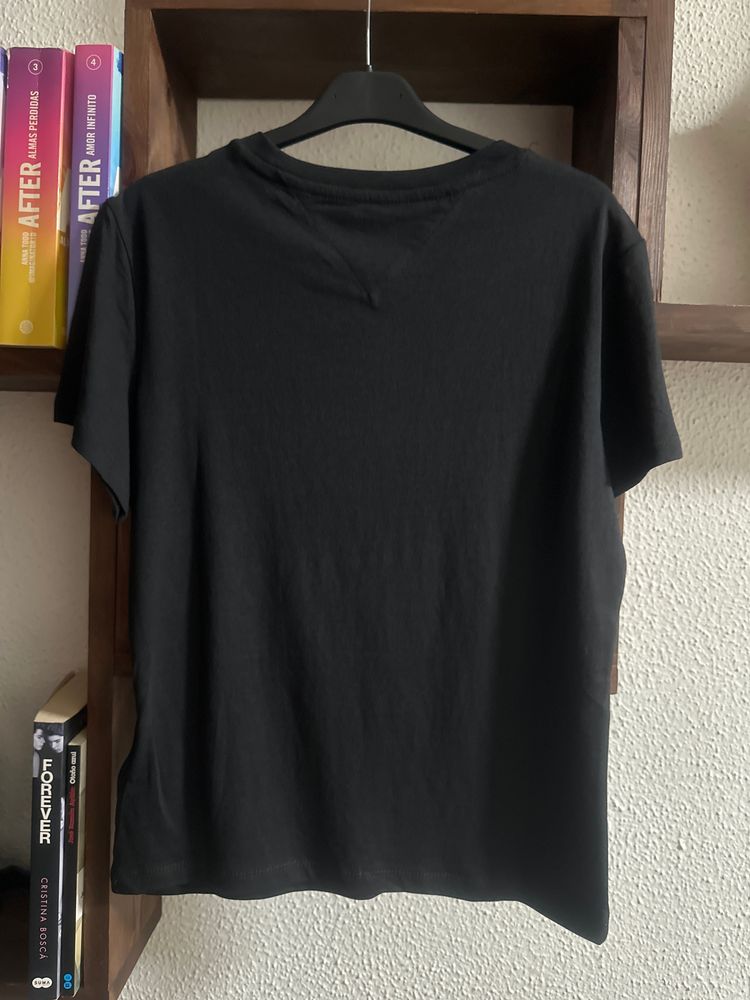 Tommy Jeans Black T-Shirt image 2