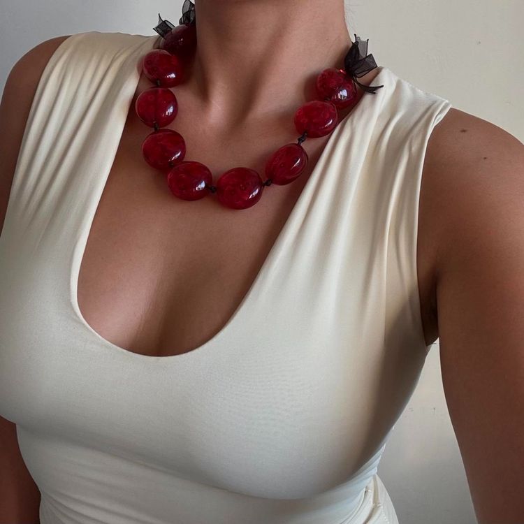 Cherry girl 🍒 The most gorgeous cherry pop Y2K resin iridescent ribbon tie necklace 🤍