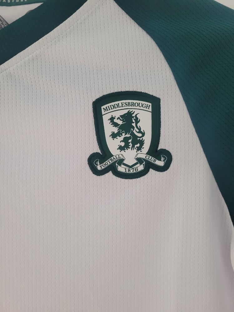 Middlesbrough FC 25/26 3rd shirt age 7-8 bnwt 3