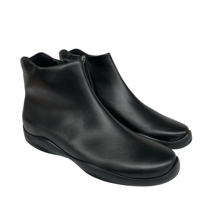 Prada Calfskin Leather Toblach Ankle Boots UK 9 obraz 5