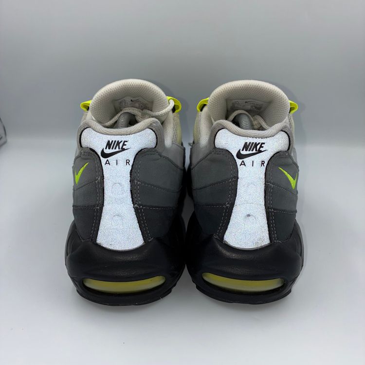 Nike Air Max 95 OG Neon 2020 UK 9.5 4