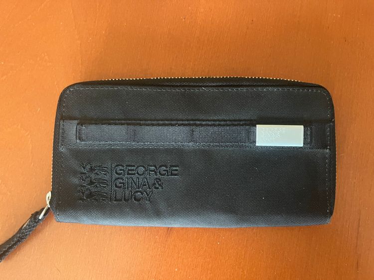 George George Gina & Lucy Black Zip Wallet product image