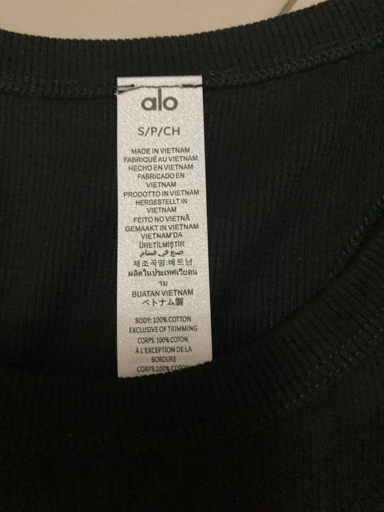 Alo Black Cropped Tank Top obraz 4